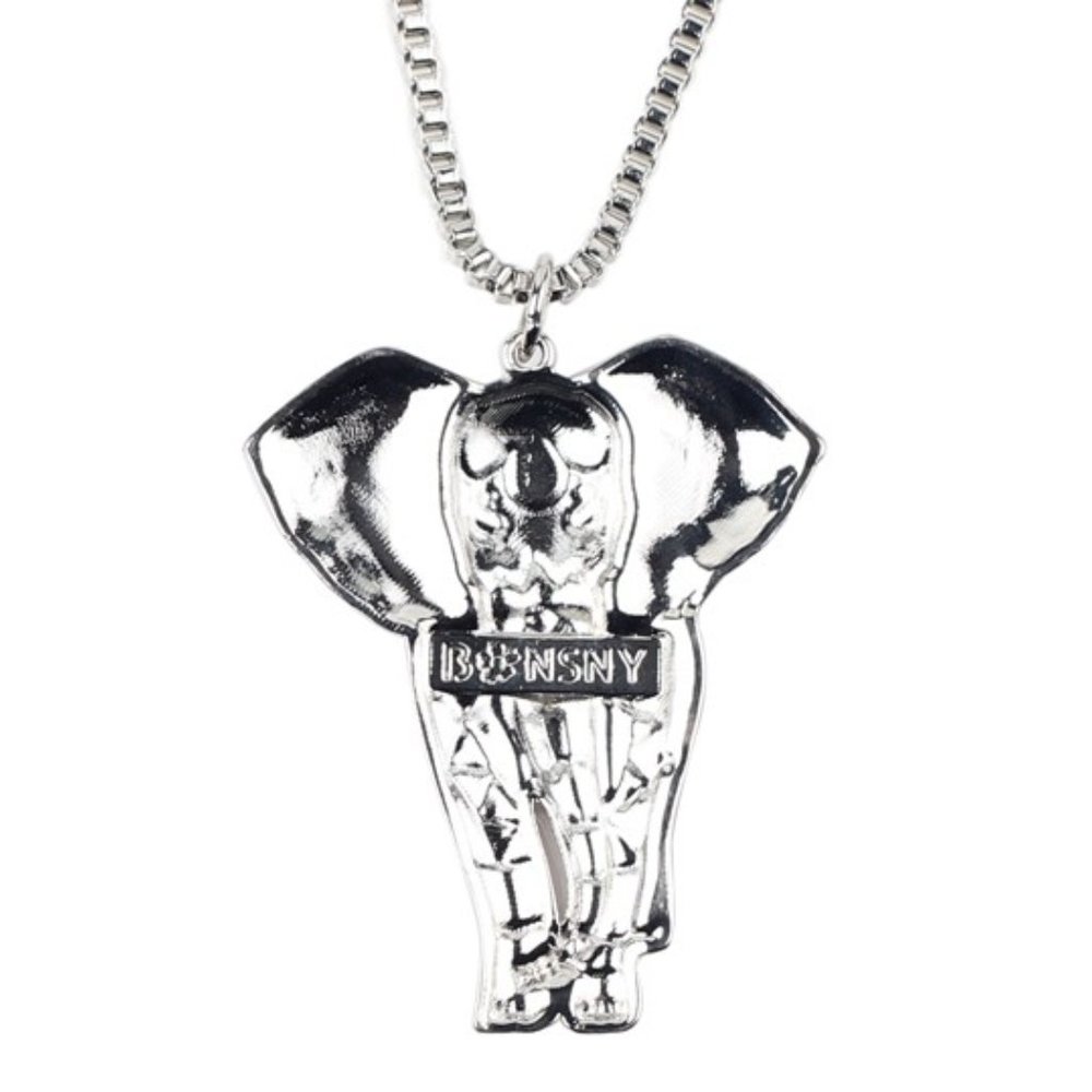 Pendant: Exquisite Jungle Elephant Alloy - Picture 4 of 4